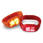 USB 8 GB ključ LED prikazovalnik, silikonski pas ura/datum - slika 2