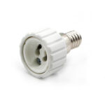 Adapter svetilke iz E14 na GU10 standard