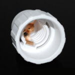 Adapter svetilke iz GU10 na E14 standard - slika 2