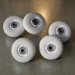 Kolešček za rolko (skateboard) z ležaji in vgrajene LED lučke - slika 5