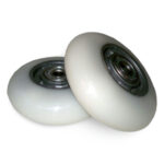 Kolešček za rolko (skateboard) z ležaji in vgrajene LED lučke